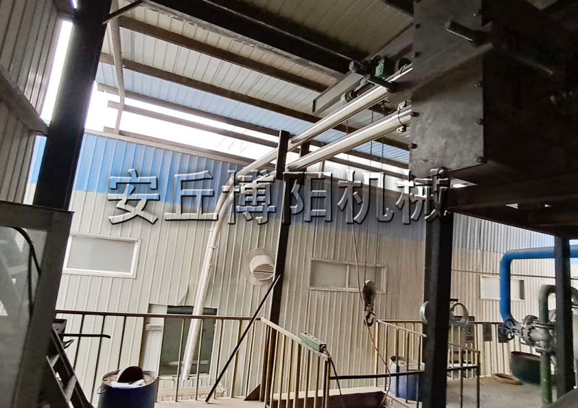為什么很多企業(yè)會(huì)選擇安丘博陽(yáng)樹(shù)脂粉管鏈輸送機(jī)呢？
