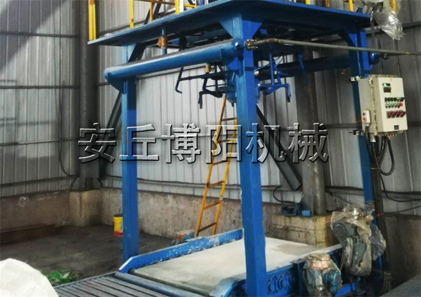 氫氧化鈉噸袋包裝機(jī)結(jié)構(gòu)與特點(diǎn)是什么？